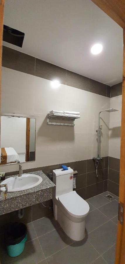 Anh Dao Hotel Vung Tau Exteriör bild